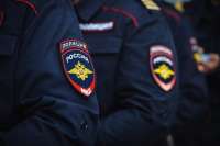 Как полицейский генерал Виктор Кузнецов зарабатывает на должности
